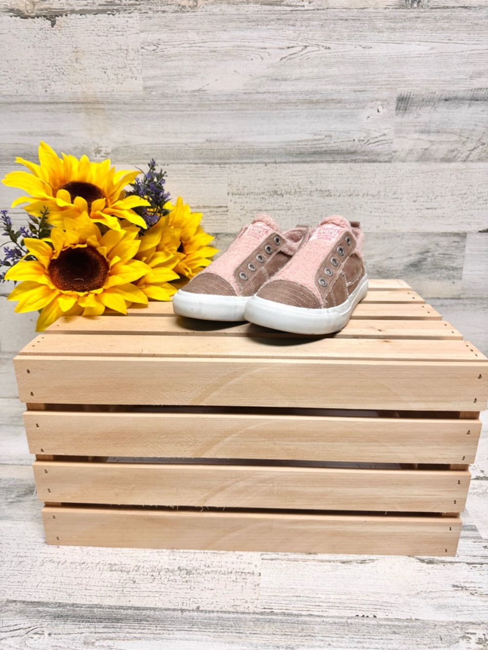 Blowfish Malibu Playdoe SHR Rose Gold Paintbrush Metallic Sherpa Lined Sneakers - Picture 7 of 8